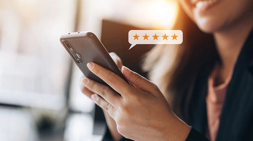 Customer reviews building trust and influencing business buying decisions